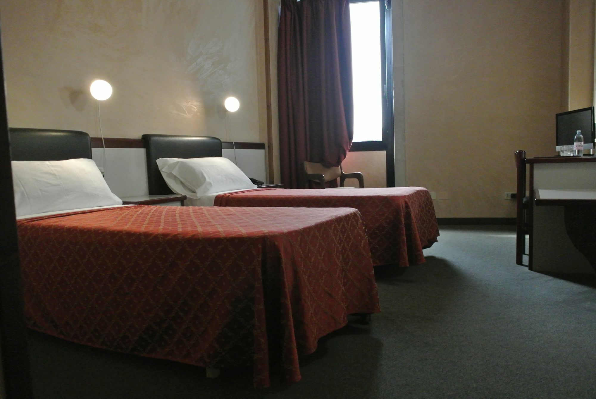 Hotel San Vito Negrar Exteriör bild