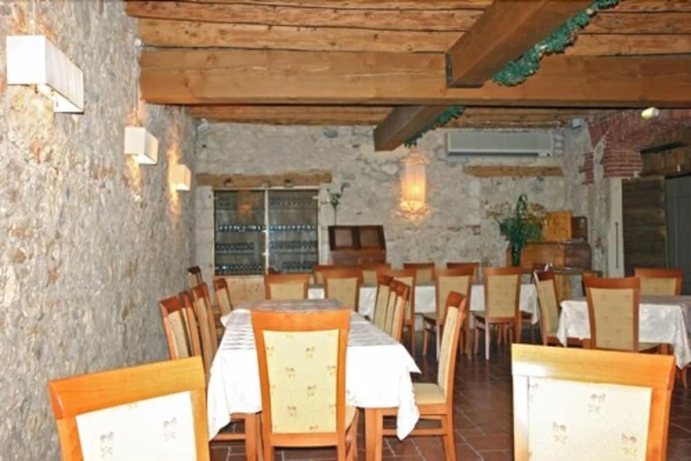 Hotel San Vito Negrar Exteriör bild